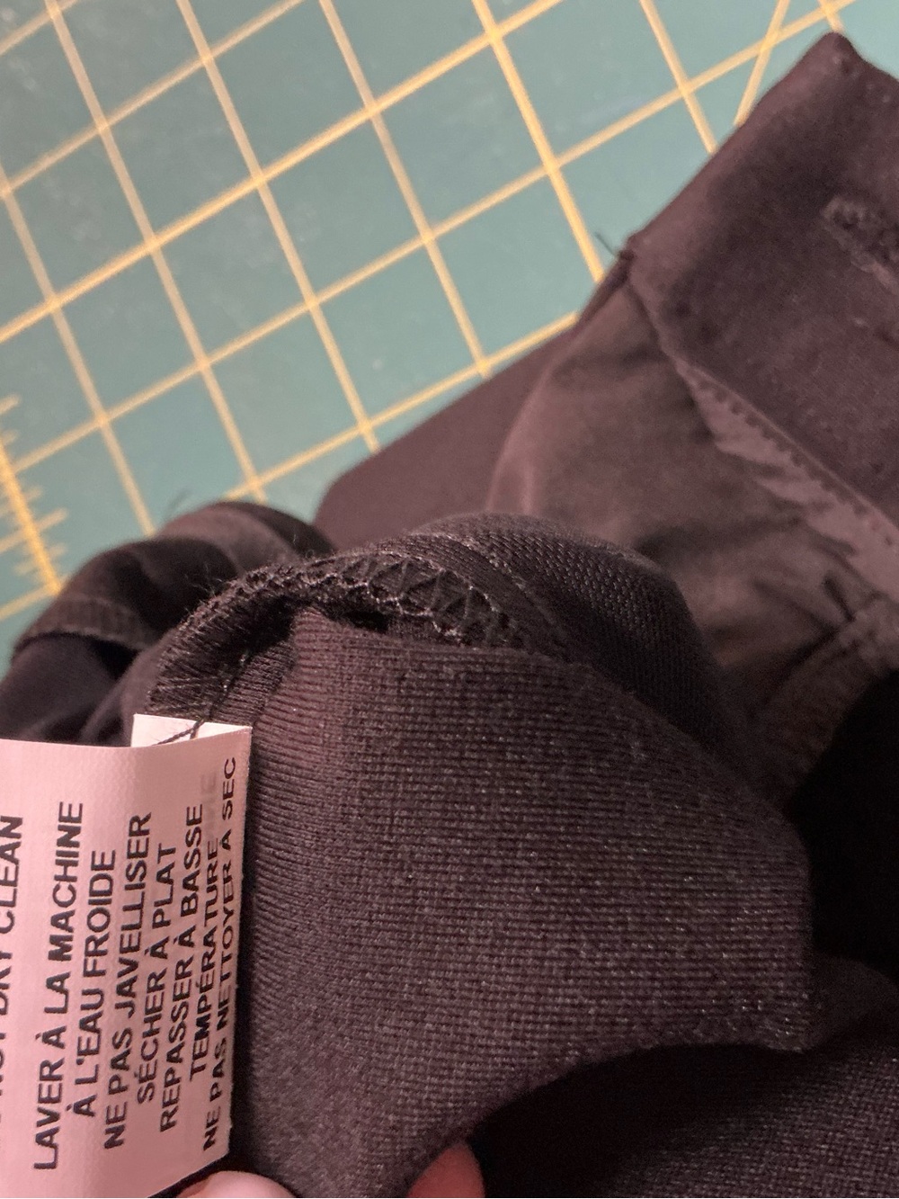 2329 - Margaret M Black - Size XS - Pants- The top not included - Picture 11 of 11